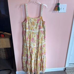 American eagle XL Sleeveless floral Dress - Pink and Yellow